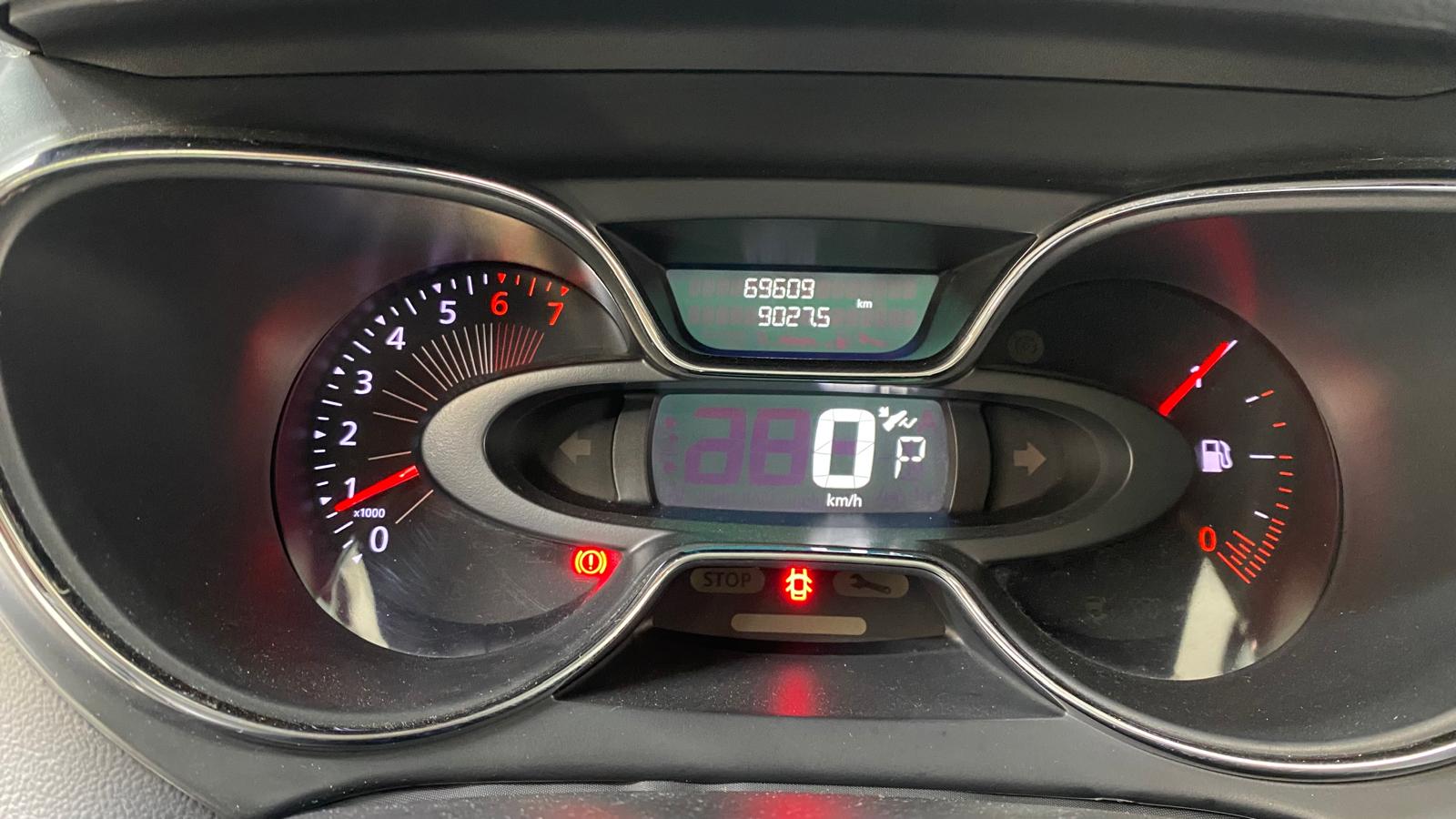 RENAULT CAPTUR 22
